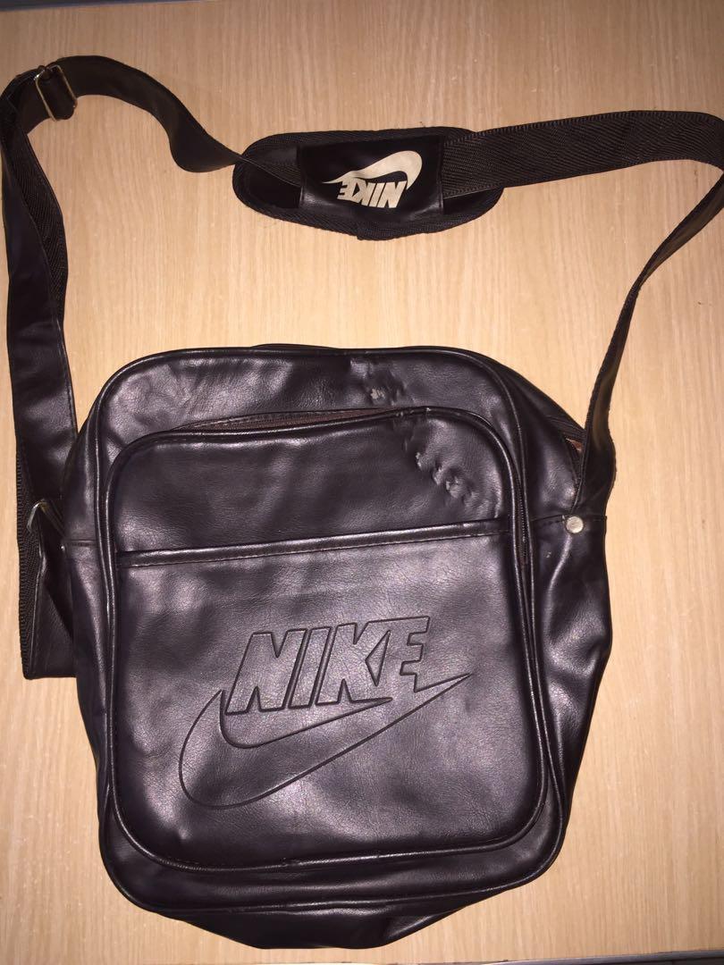 Leather nike man 2025 bag