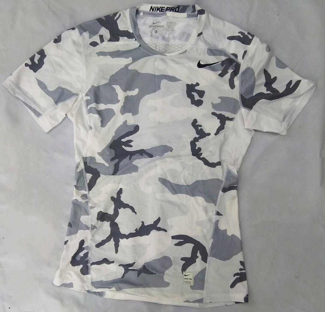 Nike Pro Combat Camouflage Fitted Dri Fit Athletic Shirt, Men's Fashion,  Activewear on Carousell