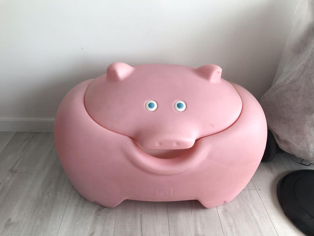 Step 2 store pig toy box