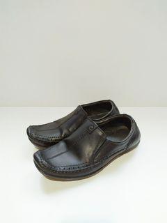 Preloved Sepatu Slip On Playboy Hitam Kulit Asli Authentic Original