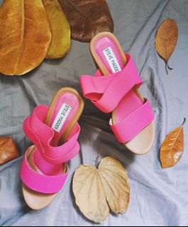 (Category: ) located in . Submitted by closetbygrace (Listing ID 1003689033, Image 1). Description: .