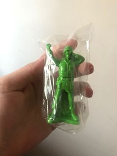 （分類：）位於 。 由 kealaib 提交（商品編號 1003730390，圖片 1）。簡介： 。