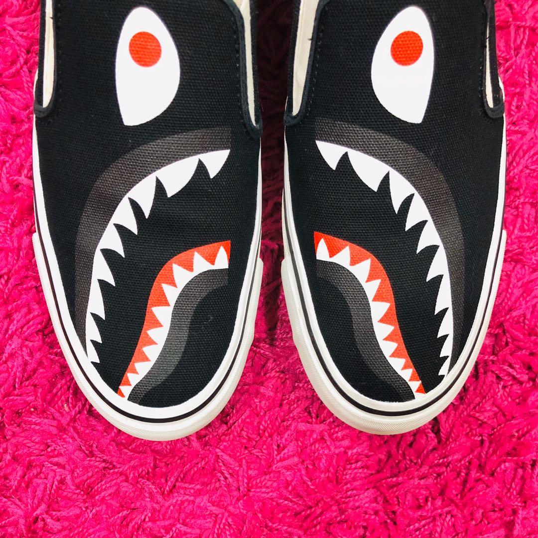 Bape hotsell shark yeezy