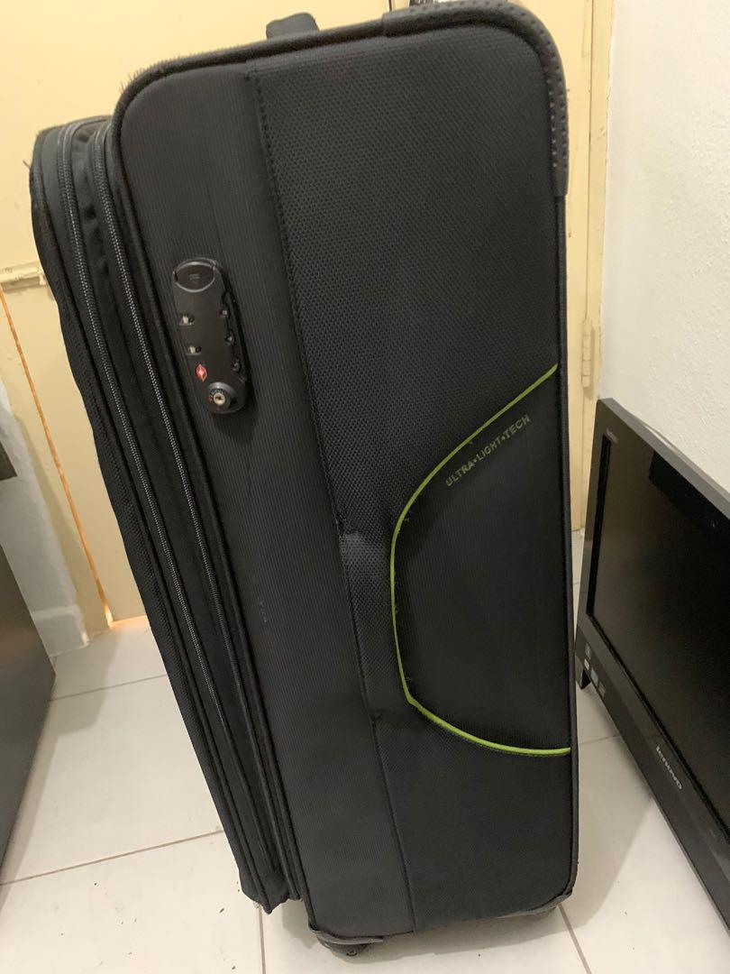 american tourister big size
