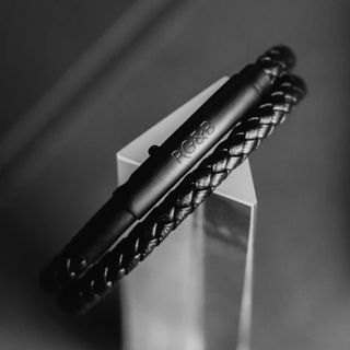 (Category: ) located in . Submitted by strapsandcrowns (Listing ID 1005371744, Image 1). Description: .