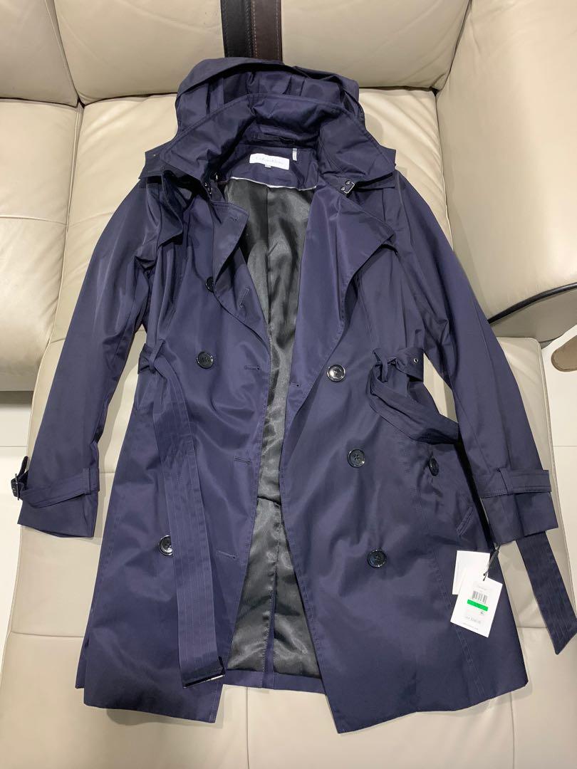 calvin klein coat tag on sleeve