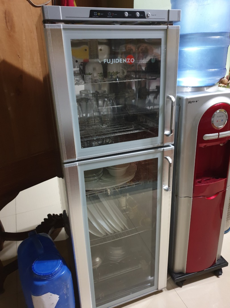 Dish Sterilizer (Fujidenzo), TV & Home Appliances, Kitchen Appliances, Other Kitchen Appliances