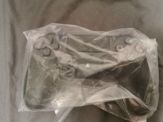 (Category: ) located in . Submitted by Imddndhh (Listing ID 1005550376, Image 1). Description: .