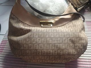 (Category: ) located in . Submitted by sashaamanda (Listing ID 1005385772, Image 1). Description: .