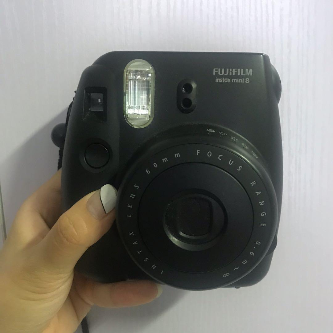 Fujifilm Instax Mini 8 In Black Photography Cameras Others On Carousell
