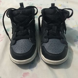 (Category: ) located in . Submitted by ashrivera (Listing ID 1005505947, Image 1). Description: .