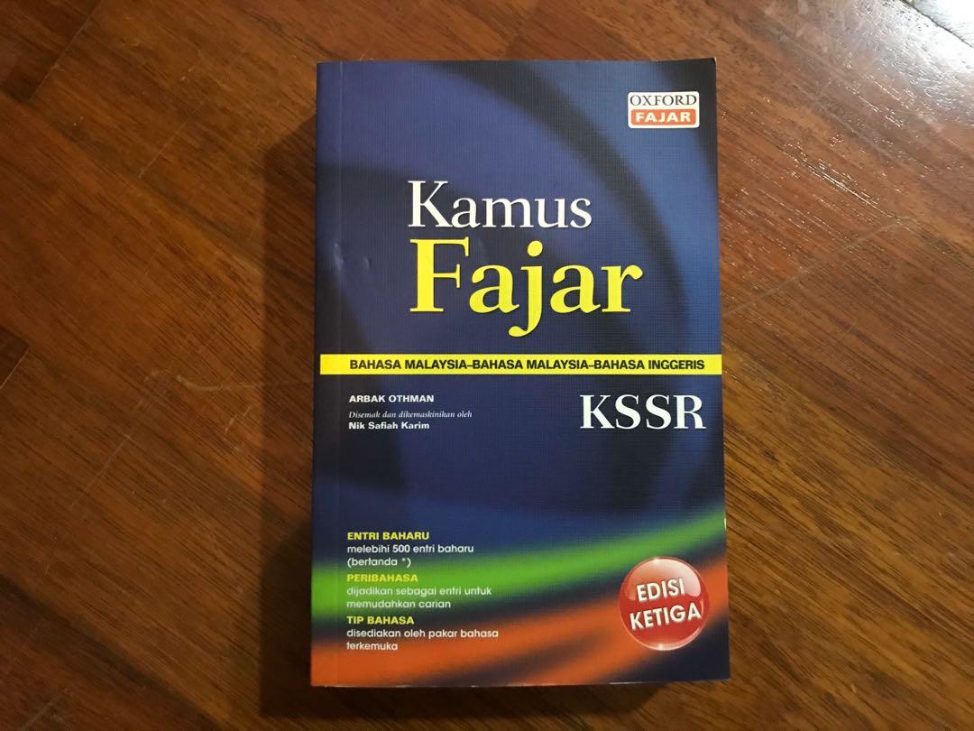 Kamus Fajar Kssr Bm Bm Bi Textbooks On Carousell