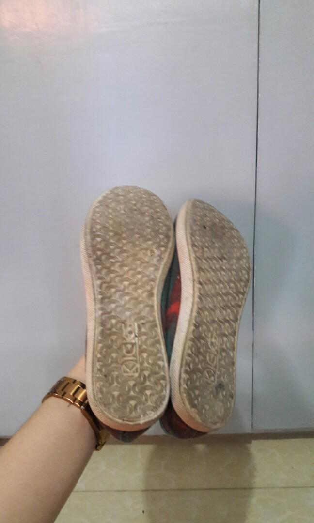 kicks sm department store