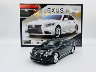 (Category: ) located in . Submitted by toys_shop_sg (Listing ID 1005517414, Image 1). Description: .