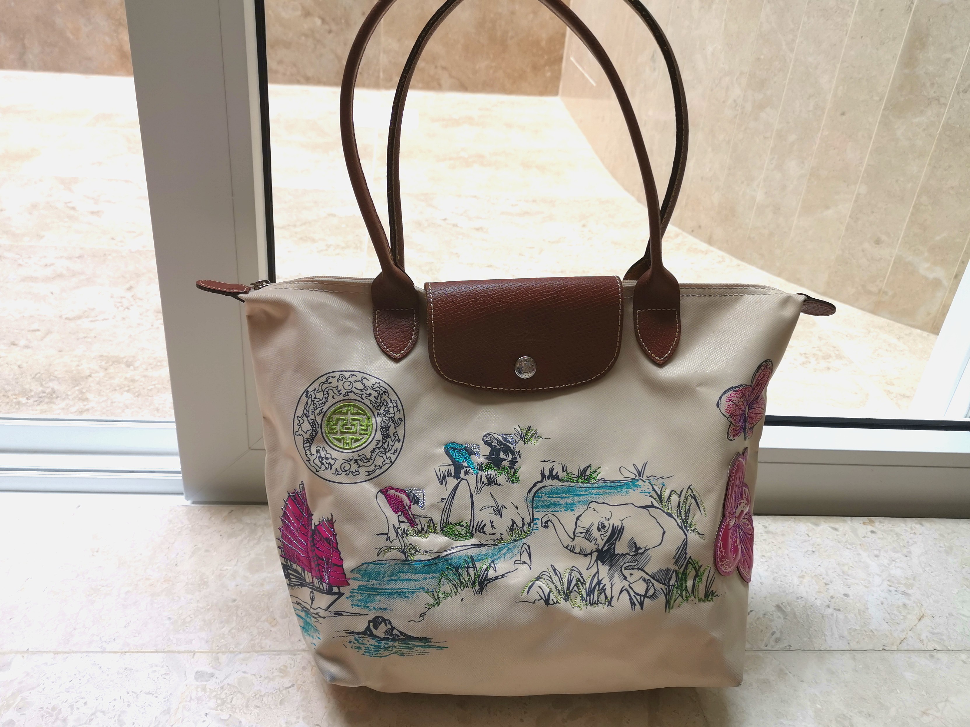 Longchamp sogo thankful week 2018 cheap