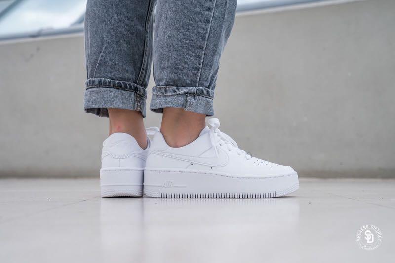 nike air force 1 sage low for women