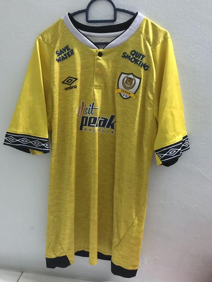 jersi perak 2019 umbro