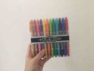 （分類：）位於 。 由 chyeeee_ 提交（商品編號 1005405639，圖片 1）。簡介： 。