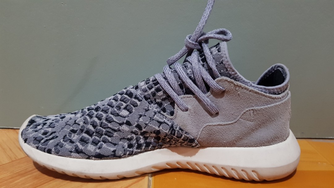 adidas tubular running