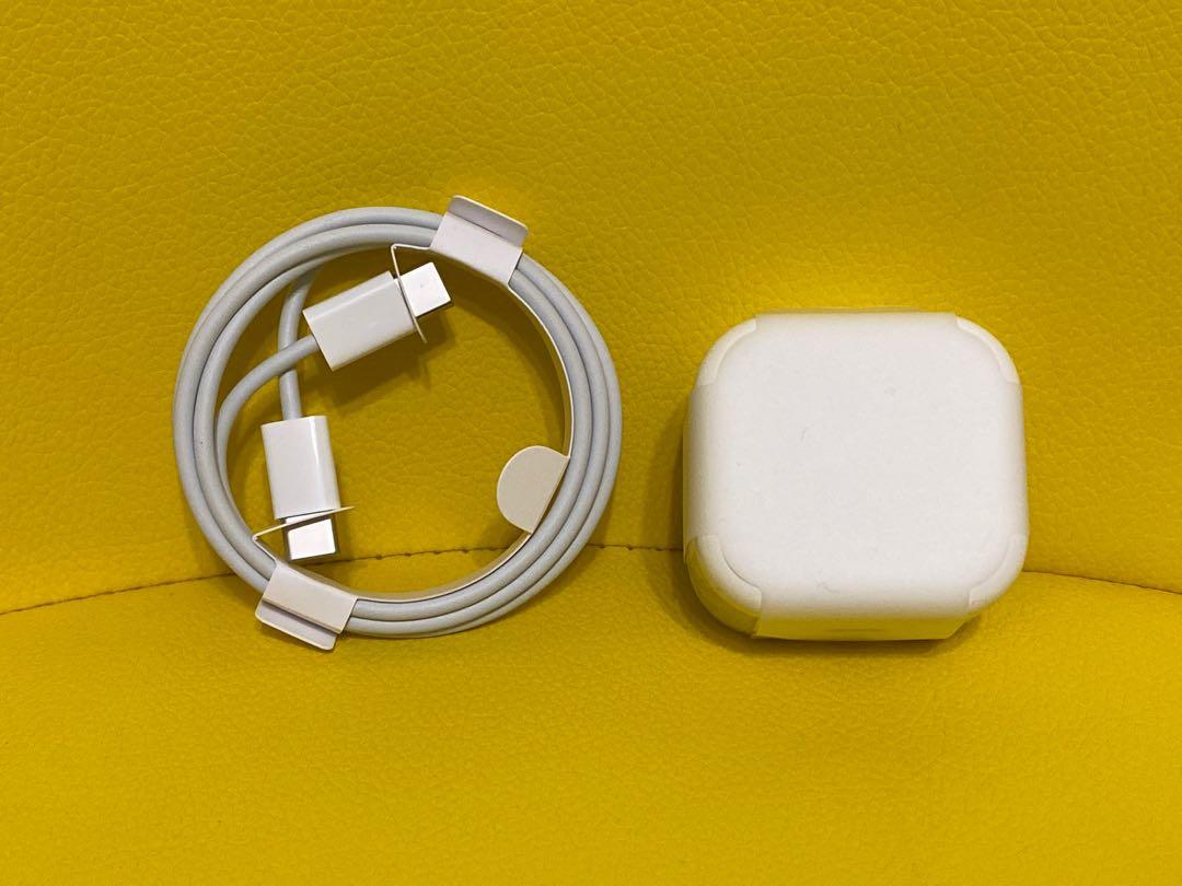 蘋果apple 原廠ipad Pro跟機usb C 18w火牛與usb C充電線 手提電話 電話 平板電腦裝飾 充電器及電線 Carousell