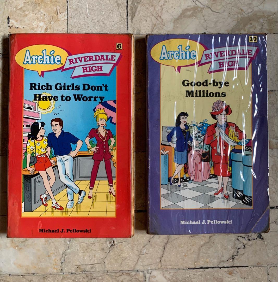 Archie Riverdale High Short Novels Books Books On Carousell
