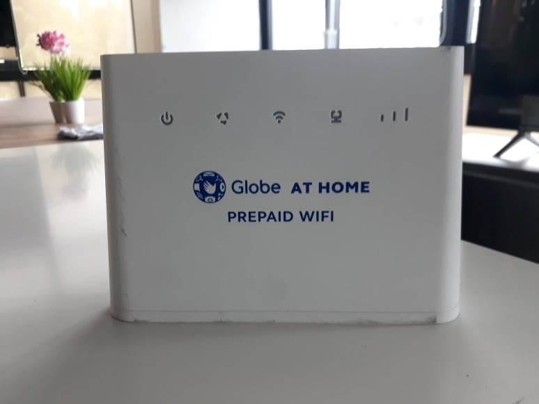 Globe ᴀᴛ ʜᴏᴍᴇ | PREPAID WIFI MODEM with Box (No simcard)