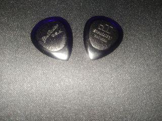 Guitars Pick View All Guitars Pick Ads In Carousell Philippines