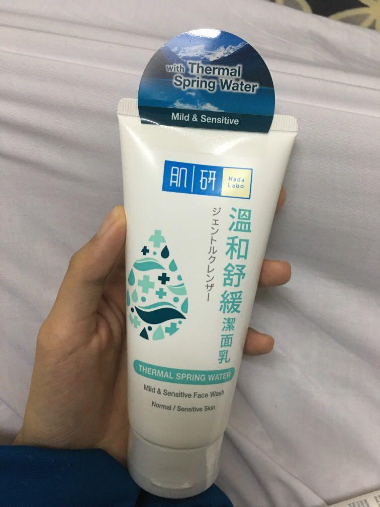 hada labo mild and sensitive face wash