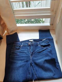 (Category: ) located in . Submitted by luneie (Listing ID 1005617088, Image 1). Description: .