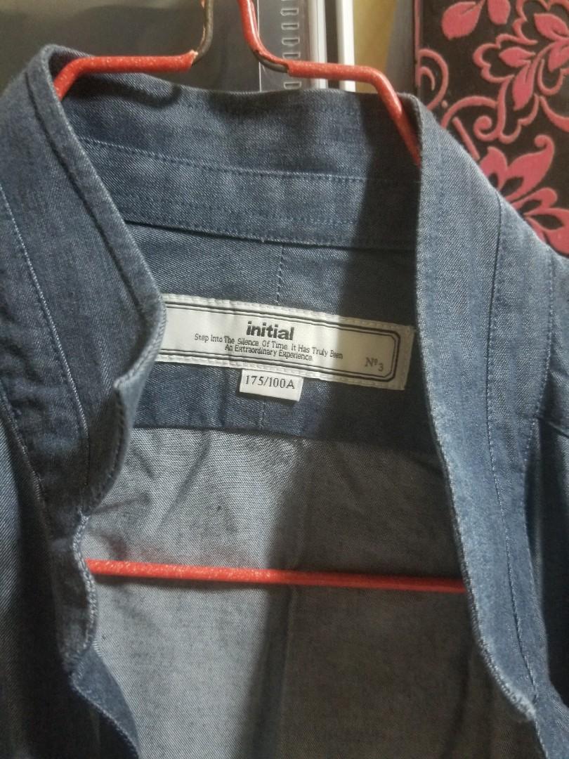 initial 3号 （分類：外套及戶外衣服）位於 Hong Kong。 由 rayoq 提交（商品編號 1005741300，圖片 2）。簡介： 多買可平。