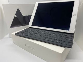 （分類：）位於 。 由 agapesalo 提交（商品編號 1005694366，圖片 1）。簡介： 。