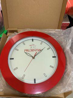 Jam dinding Prudential besar