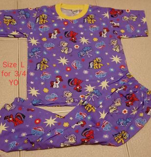(Category: ) located in . Submitted by luv_indonshop (Listing ID 1005744331, Image 1). Description: .
