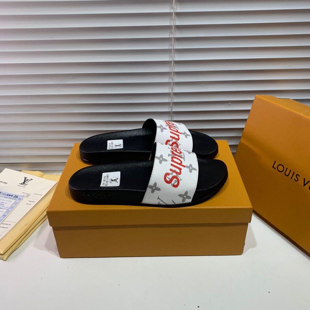 Supreme louis slides store