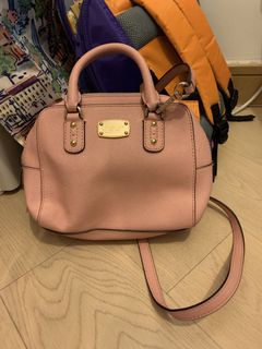 （分類：）位於 。 由 hello32638 提交（商品編號 1005658930，圖片 1）。簡介： 。