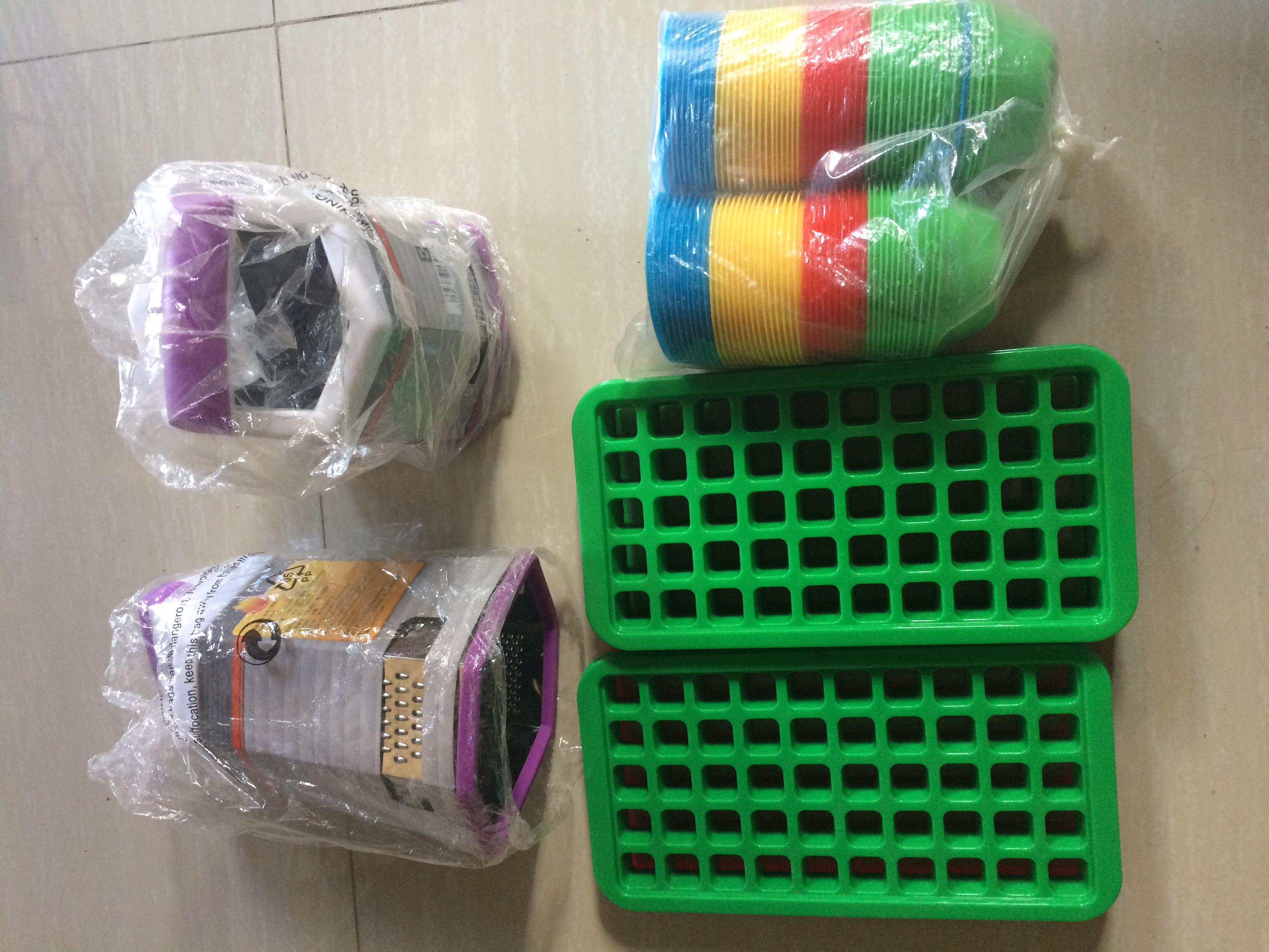 Pastillas and Puto molder (Category: Looking For) located in Tuy. Submitted by malexi (Listing ID 189132036, Image 3). Description: HurrybForsale Pastillas molder 85 ph limited stock only ,Puto molder 400ph 100pcs Grater 6in 1 easy to used 239 only.