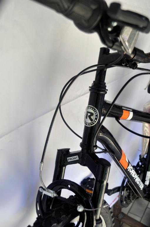 mountain bike roadmaster
