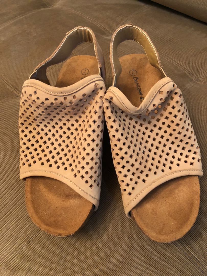 bearpaw sandals on sale