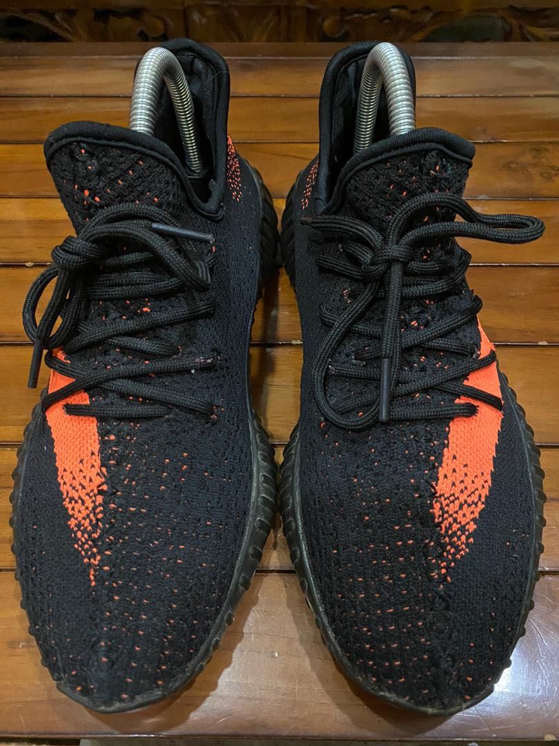 analyse salvie forsigtigt Adidas Yeezy Boost SPLY-350 V2 'Black/Orange' 6.5UK, Men's Fashion,  Footwear, Sneakers on Carousell