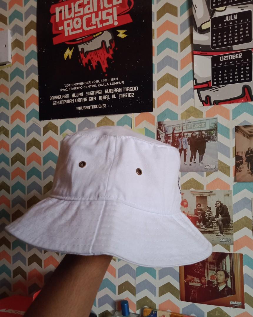 hikari bucket hat