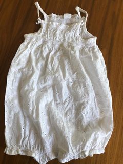 (Category: ) located in . Submitted by bebebear_preloved (Listing ID 1005774077, Image 1). Description: .