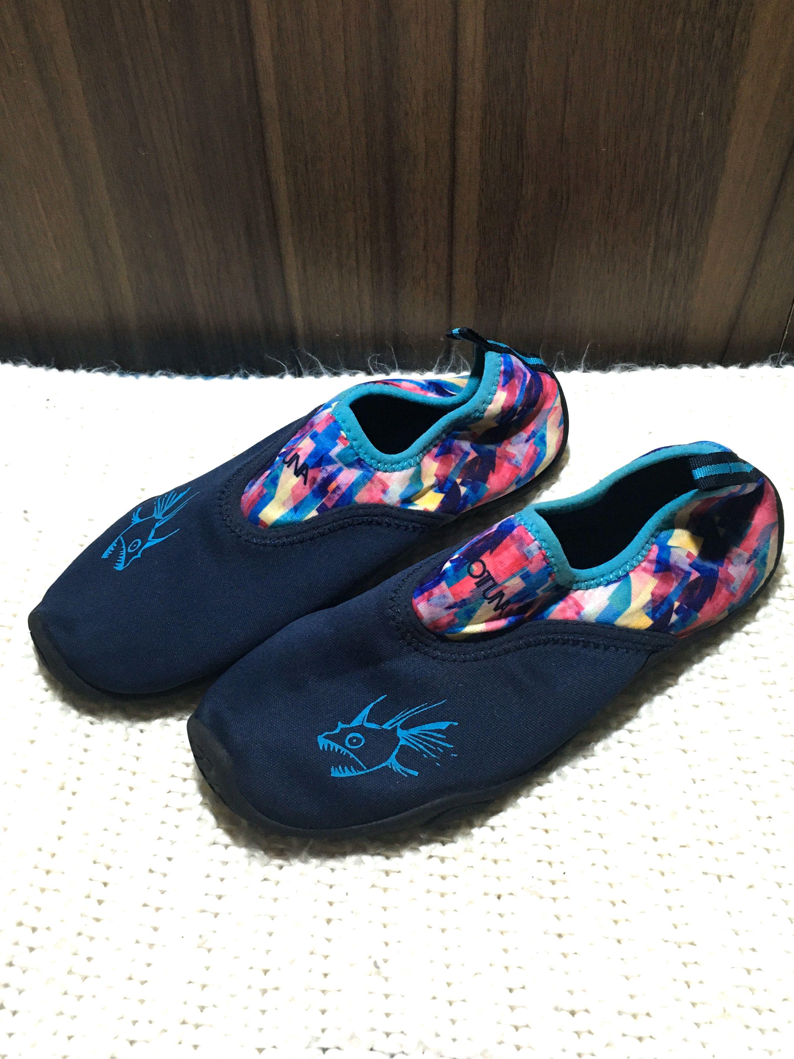 swim sandals for womens