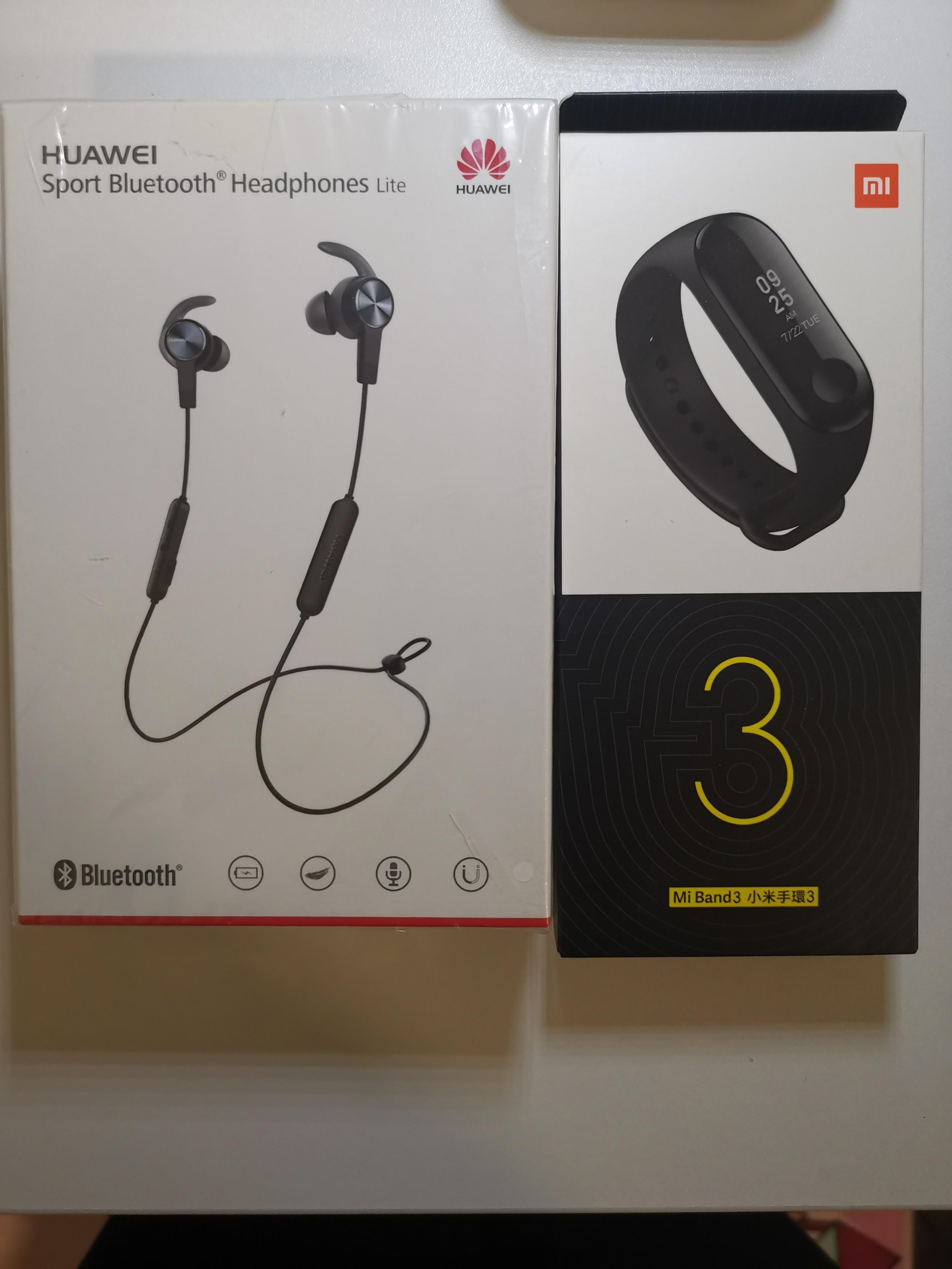mi band and bluetooth headphones