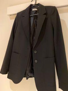 MANGO SUIT 質感黑色西裝外套
