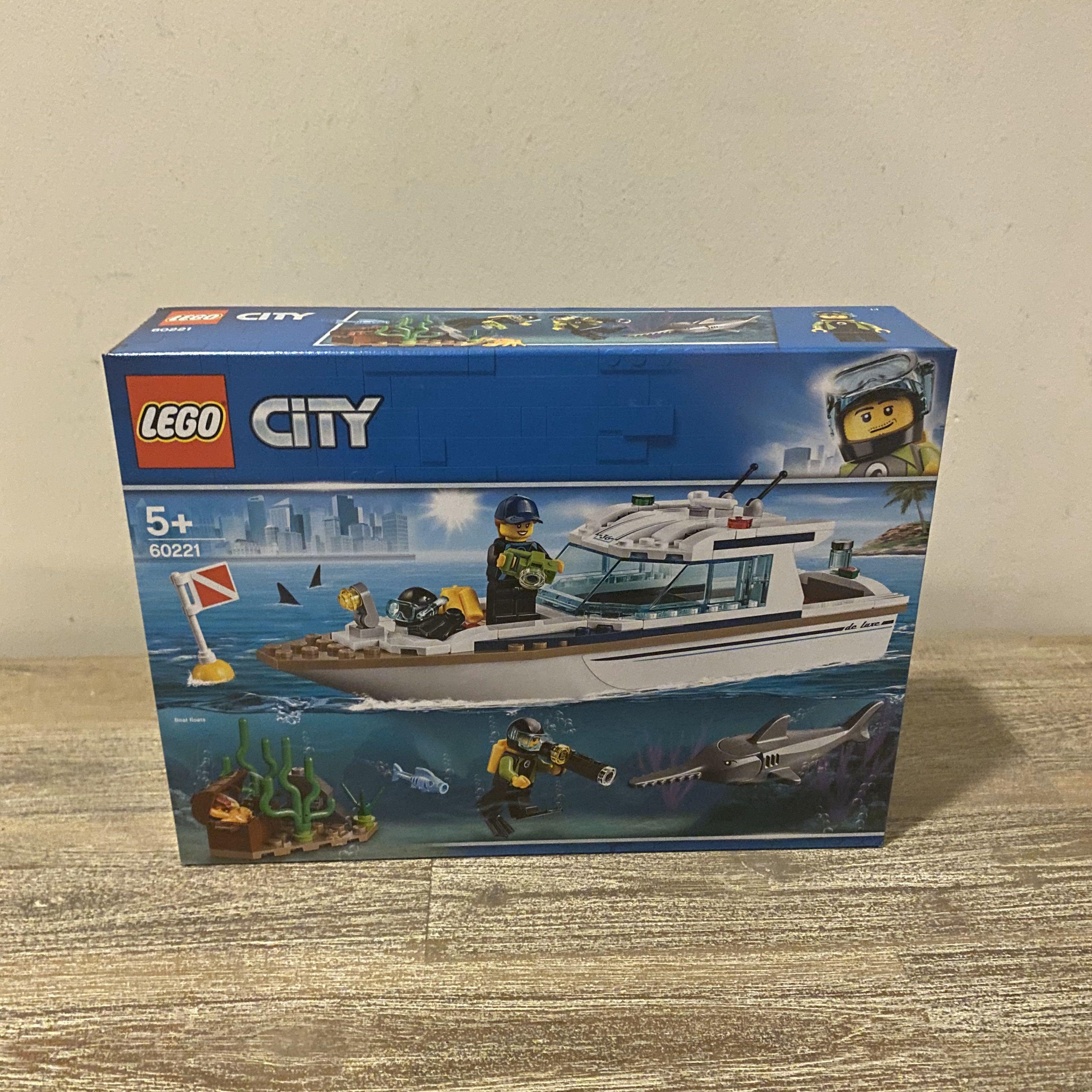 lego diving yacht 2019