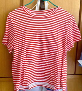 Monki紅白間條上衣🦄️64226036818945110