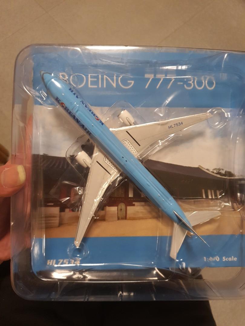 Phoenix 1 400 Korean Air 777 300