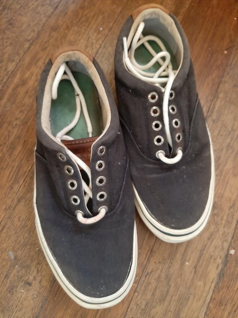 sperry black sneaker