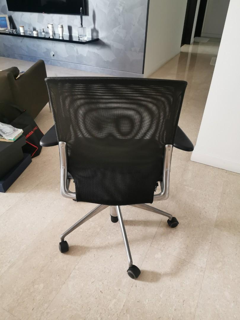 Vitra meda 2 office study chair