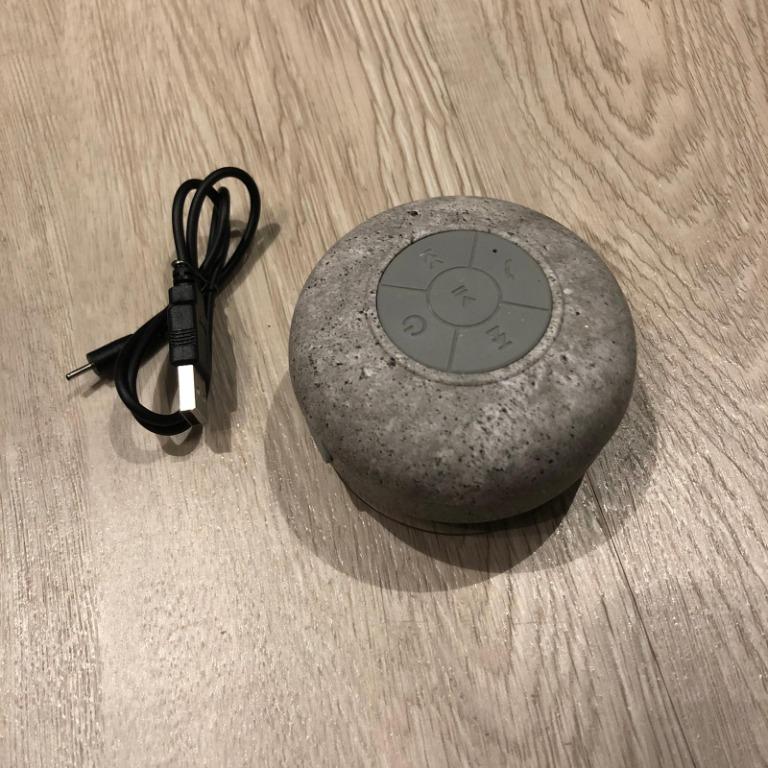 WIRELESS SHOWER SPEAKER TYPO, Audio, Soundbars, Speakers & Amplifiers